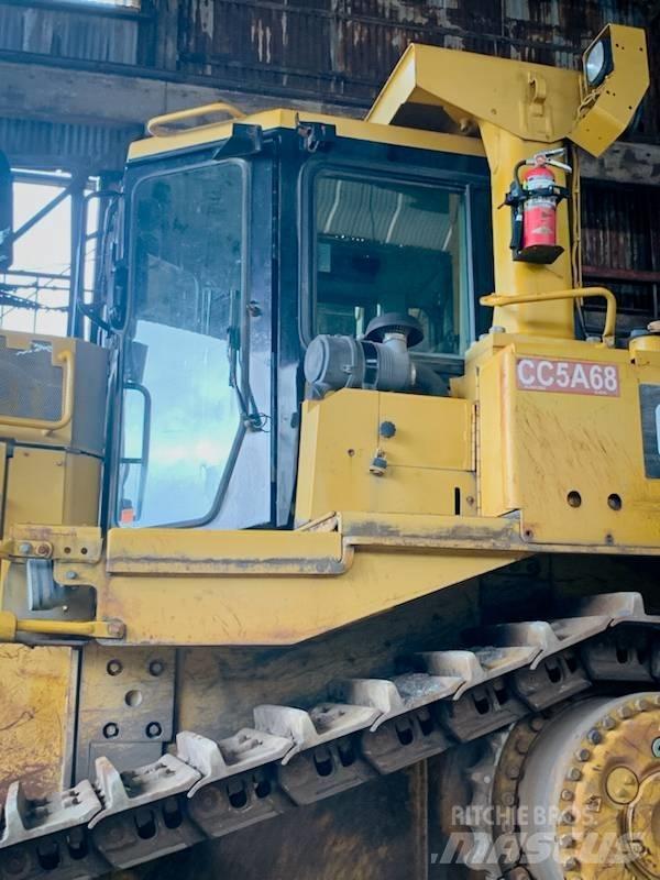 CAT D 9 T Crawler dozers
