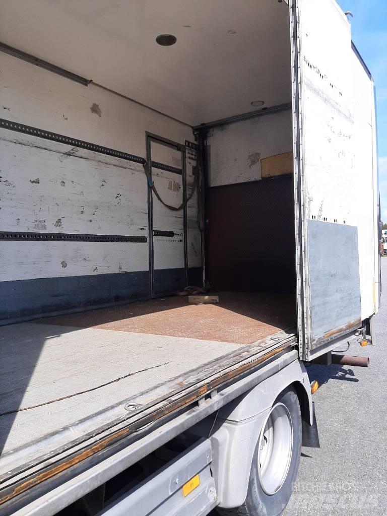 Mercedes-Benz 1523 Reefer Trucks
