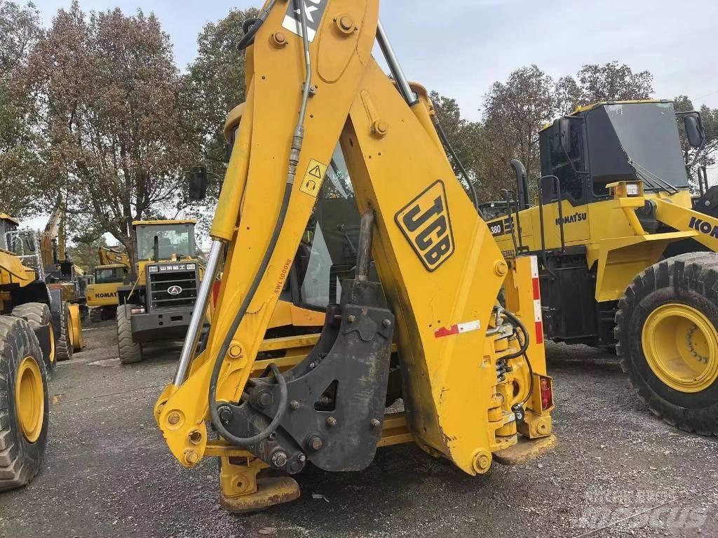 JCB 3CX Backhoe Loaders