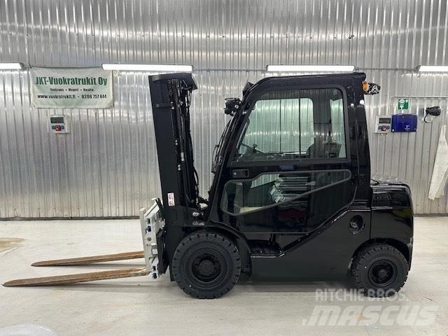 Toyota 52-8 FDF 25 Diesel Forklifts