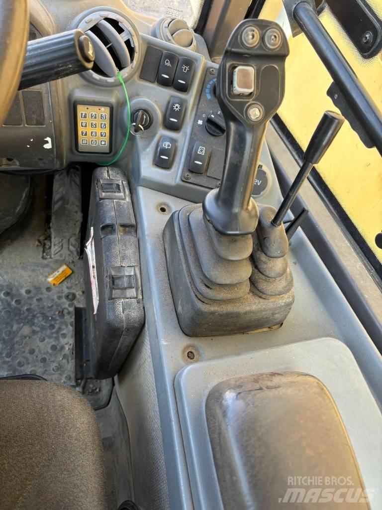 Volvo L 25 F Wheel Loaders