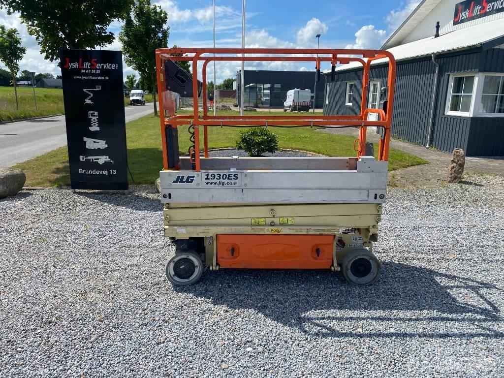 JLG 1930 ES Scissor Lifts