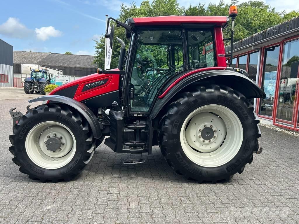 Valtra N 93 Tractors