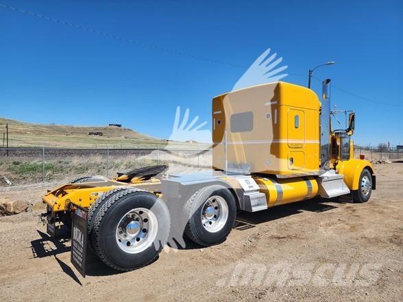 Kenworth W900 Tractor Units
