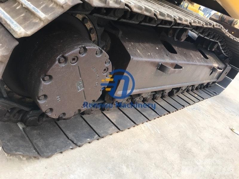 Komatsu PC200-7 Crawler Excavators
