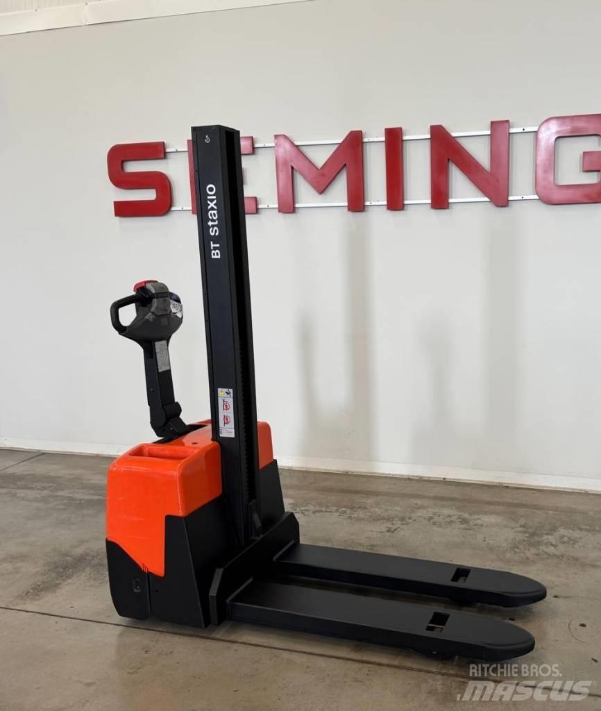 Toyota 10916 - HWE 100 Electric Forklifts