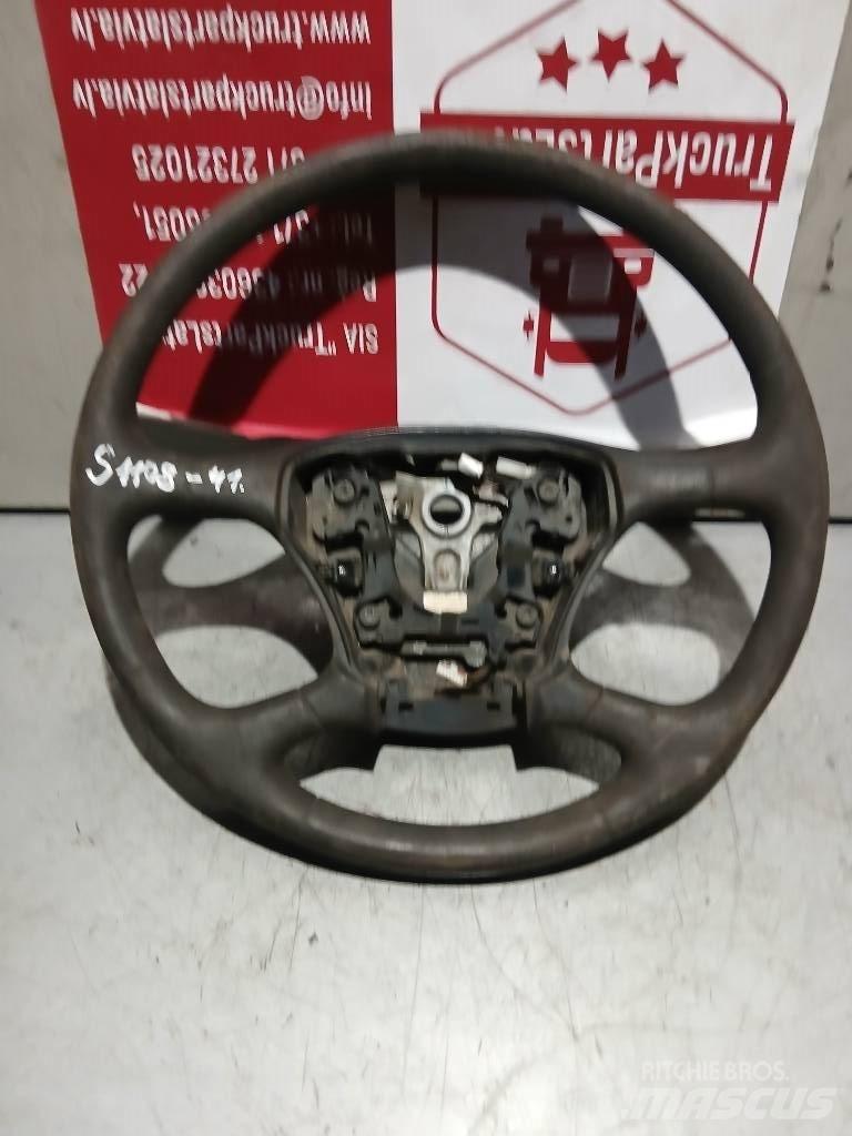 Scania R 440   1487519 Cabins and interior