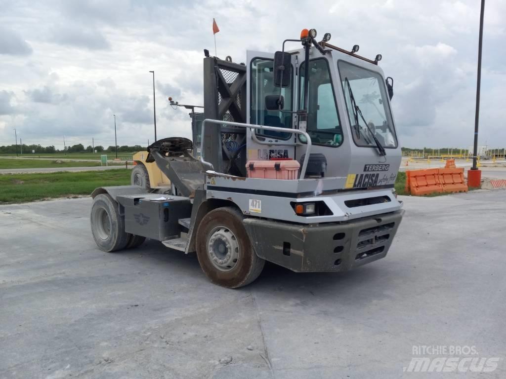 Terberg YT222 Shunt Trucks