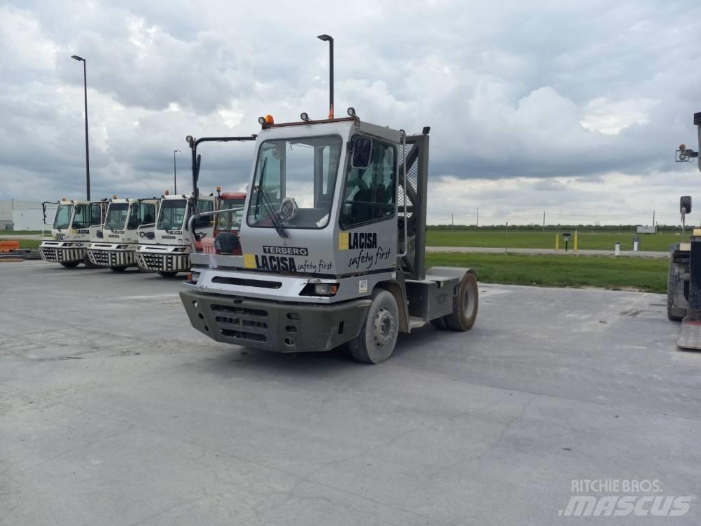 Terberg YT222 Shunt Trucks