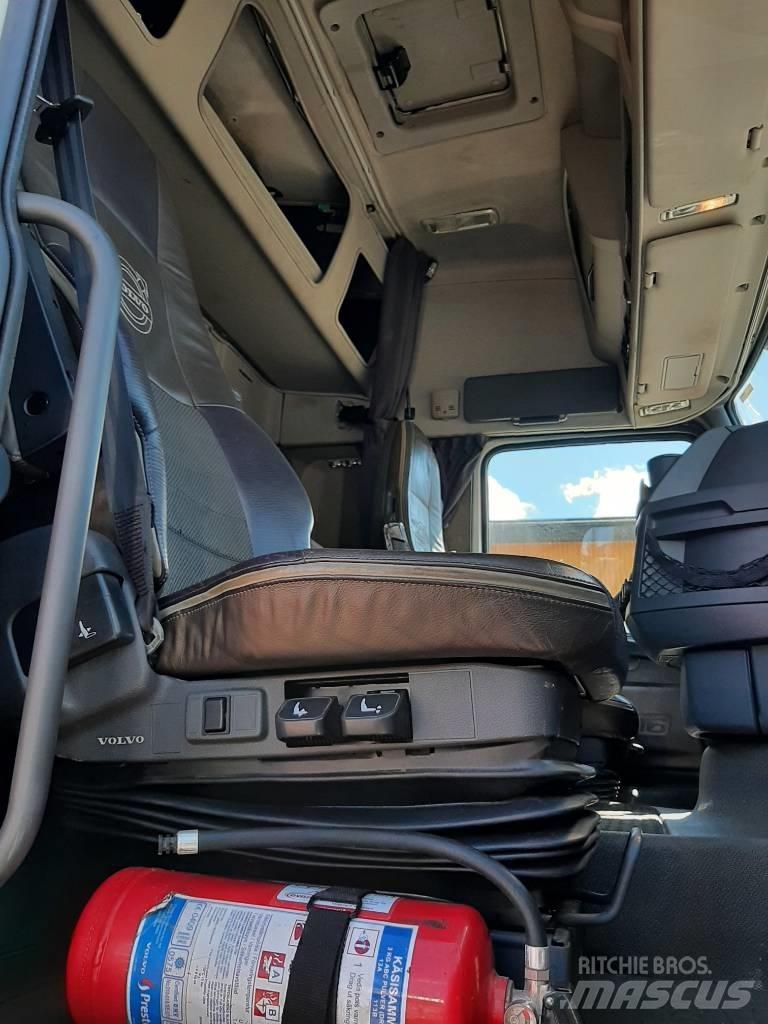Volvo FH 16 Log trucks