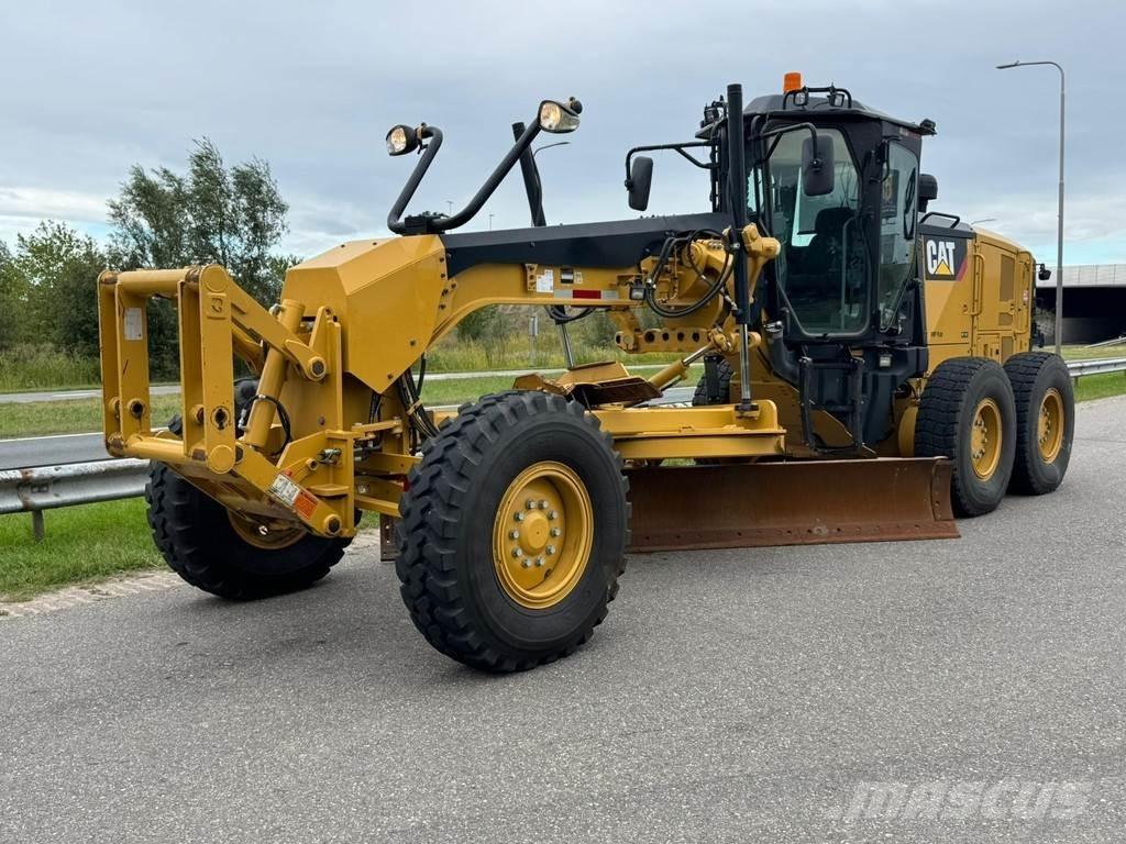CAT 140M2 Motor Graders
