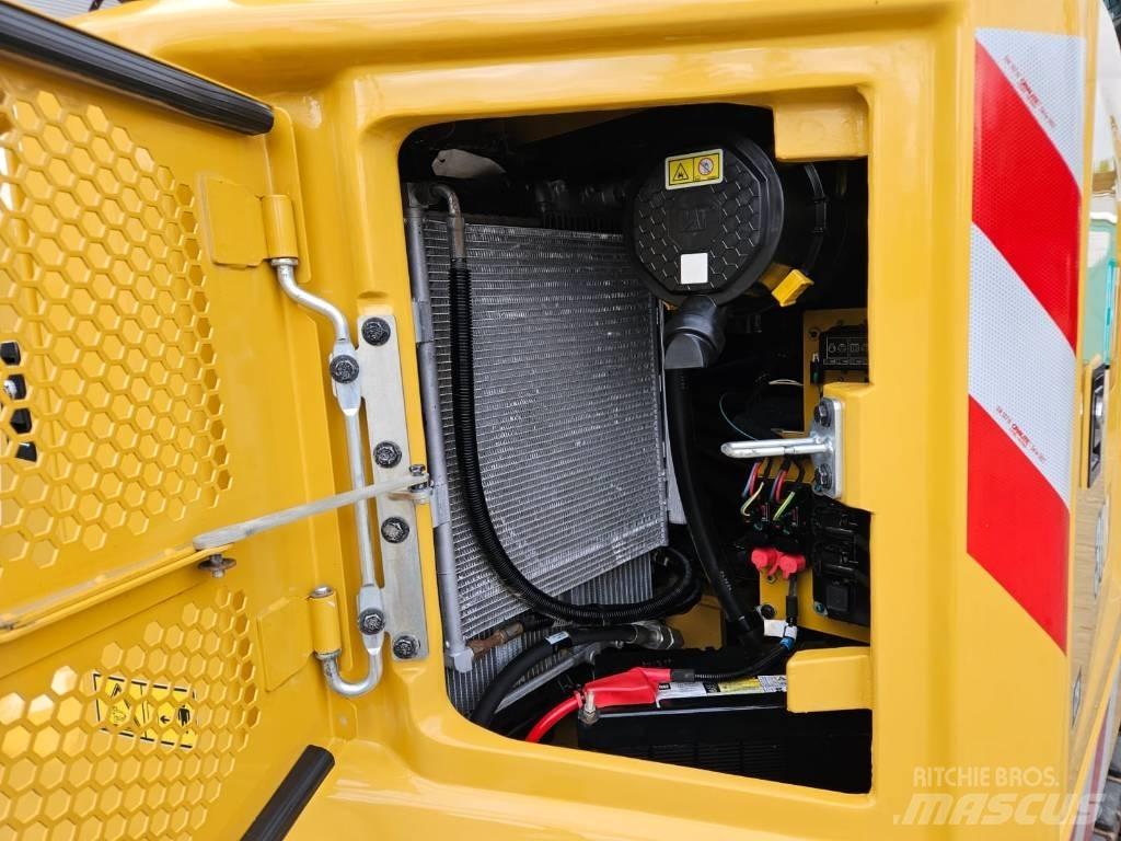 CAT 308 CR Mini excavators  7t - 12t