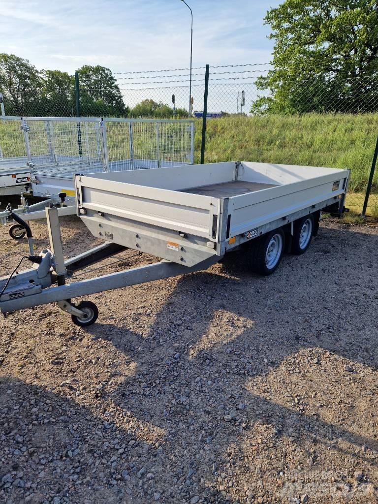 Saris C2000 Flatbed Trailers
