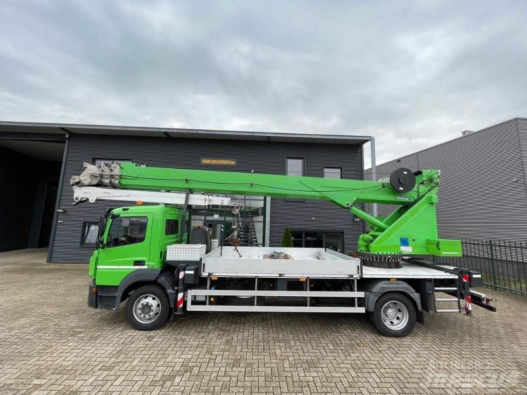 Böcker AK 44/4000 Mobile and all terrain cranes