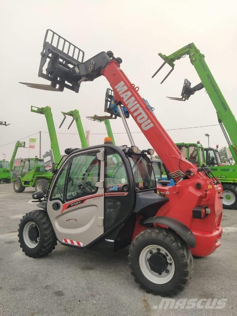 Manitou 625 Telescopic Handlers