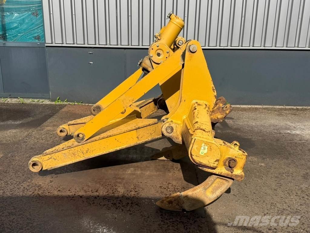 CAT D6R Ripper Other