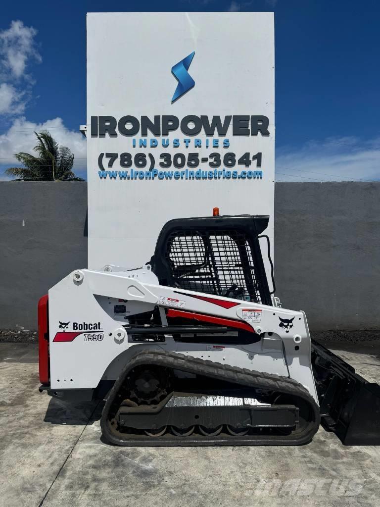 Bobcat T 550 Skid Steer Loaders