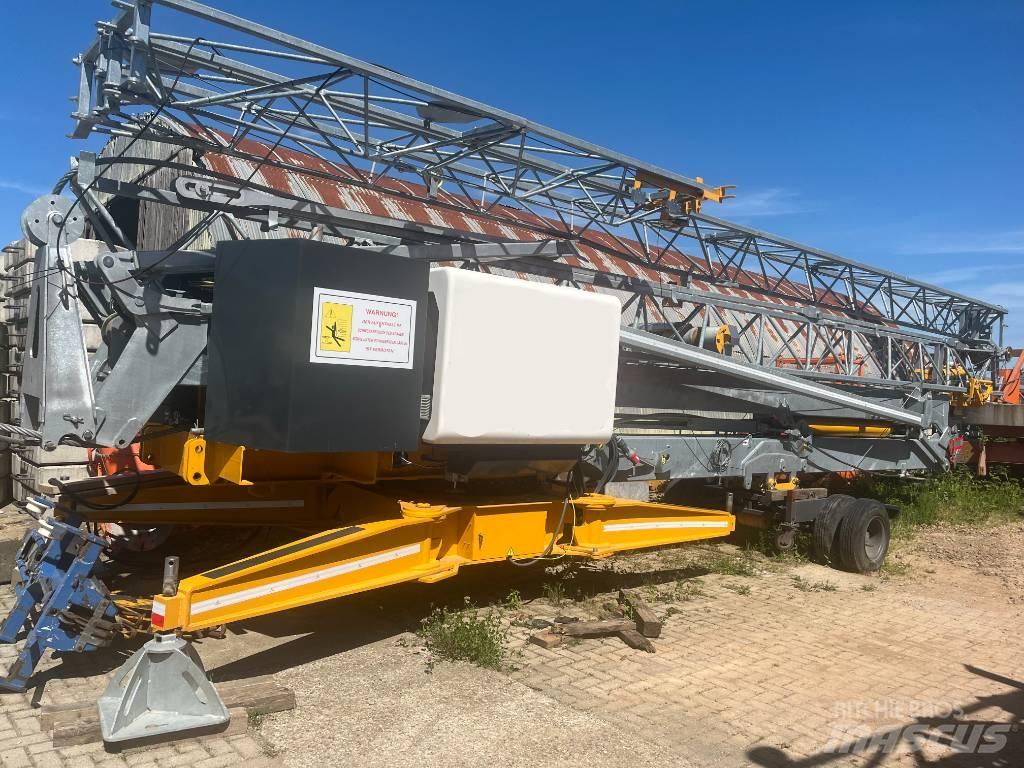 Saez H32 Tower Cranes