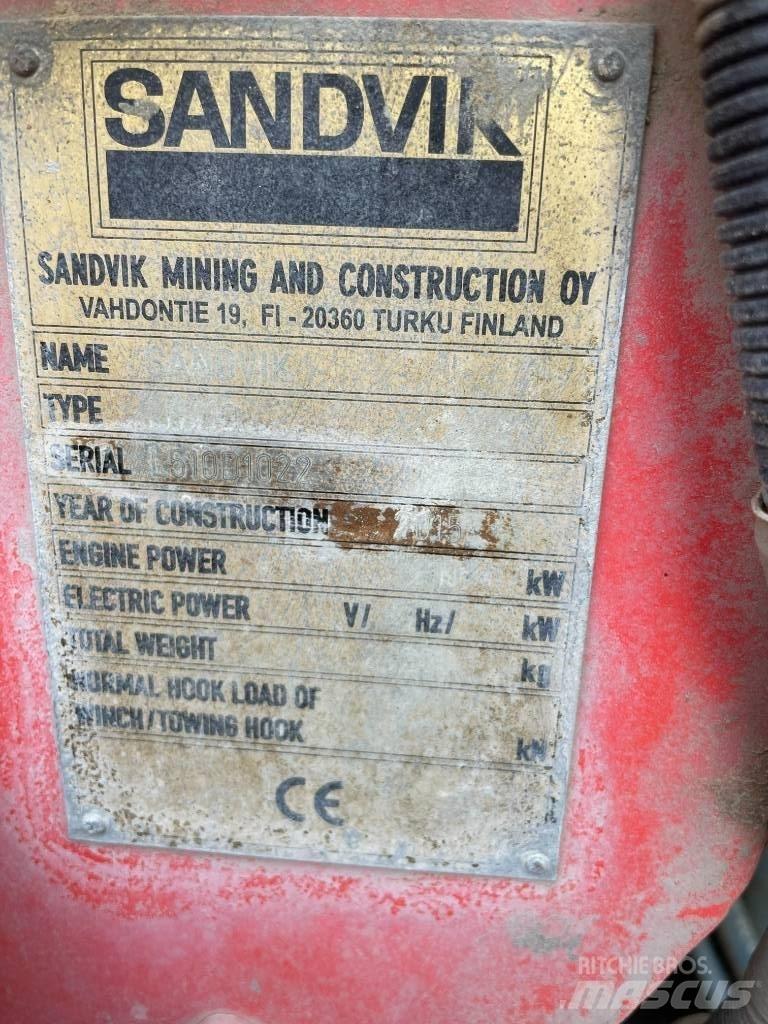 Sandvik LH 410 Mining Loaders