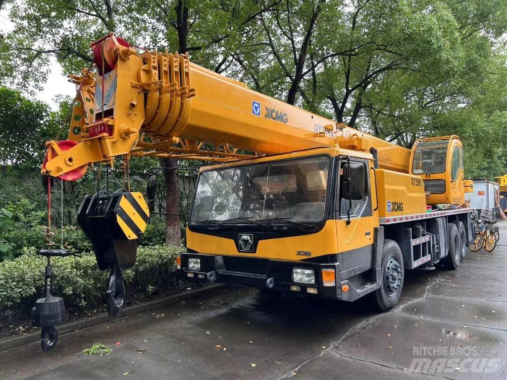 XCMG QY25K5 Mobile and all terrain cranes