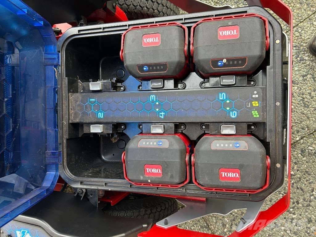 Toro eMR 4275 Zero turn mowers