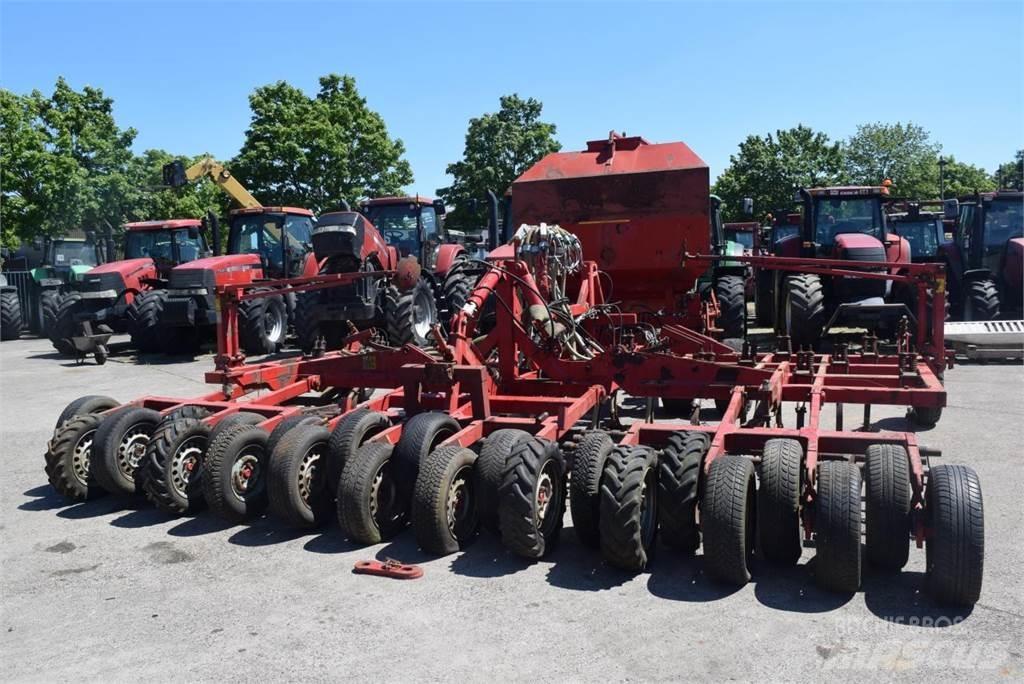Horsch CO 6.25 Farm Drills