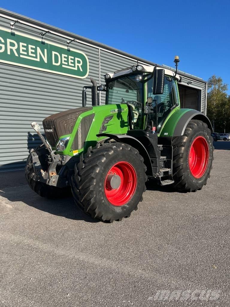 Fendt 828 Vario Tractors