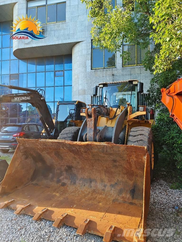 Volvo L 120 Wheel Loaders