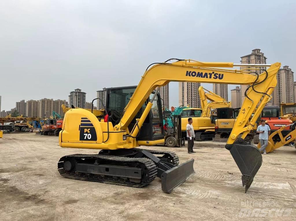 Komatsu PC 70-8 Crawler Excavators