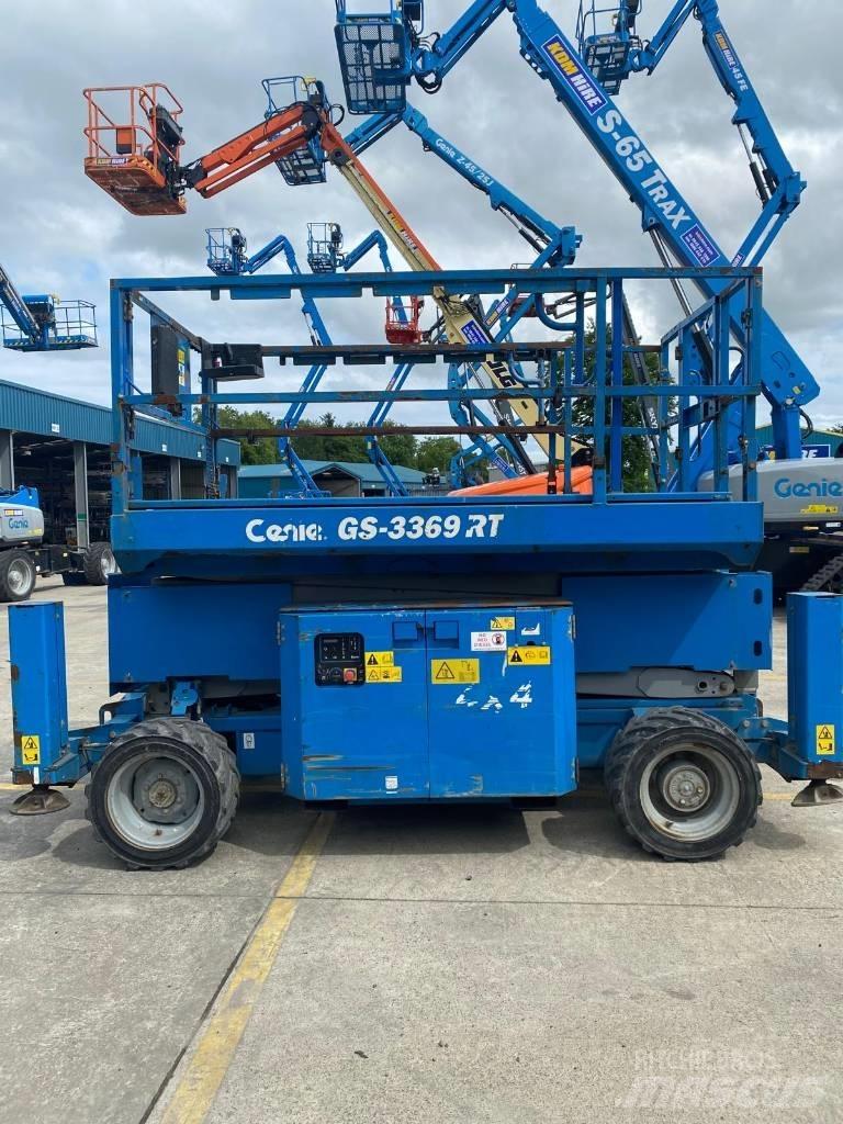 Genie GS 3369 RT Scissor Lifts