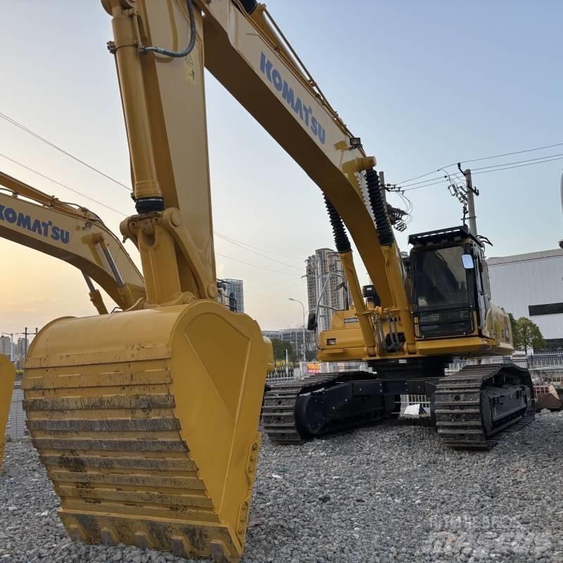 Komatsu PC 450 Crawler Excavators