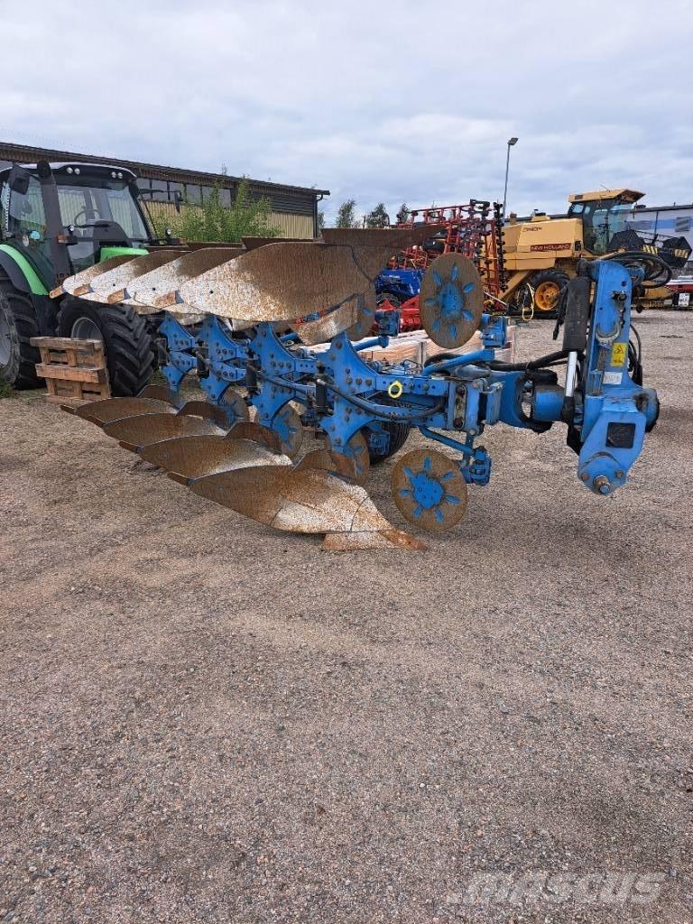 Lemken Vari-Opal 8 Reversible ploughs