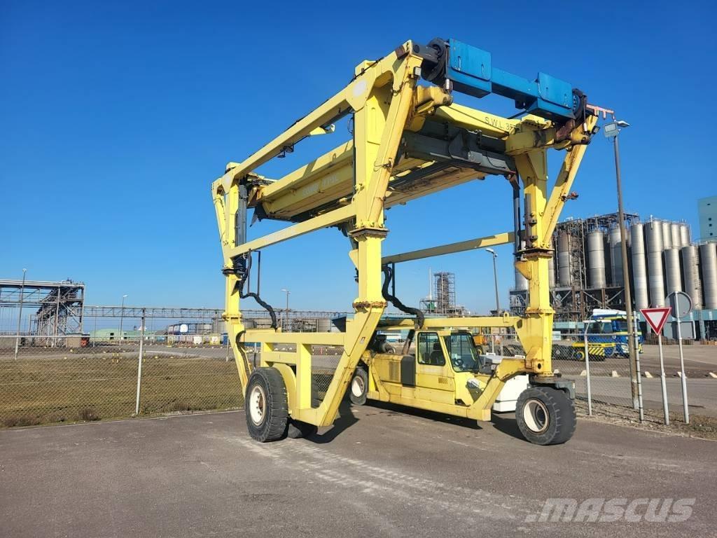 Combilift SC 3 T Straddle carriers