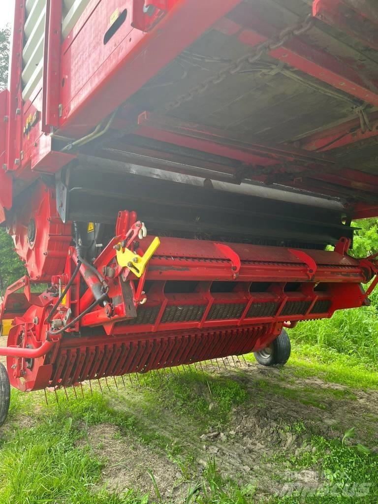 Pöttinger Jumbo 7210 Speciality Trailers