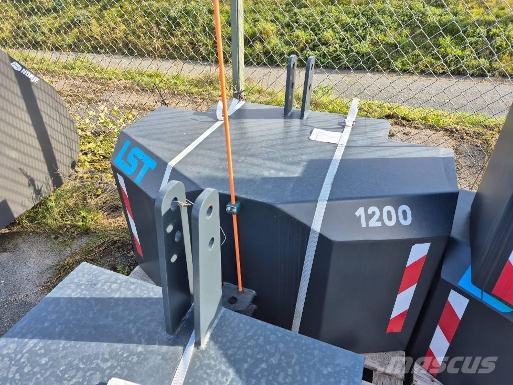 LST Frontvikt 1200kg Farm Equipment - Others