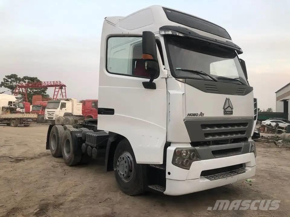 Howo A7 6x4 Conventional Trucks / Tractor Trucks