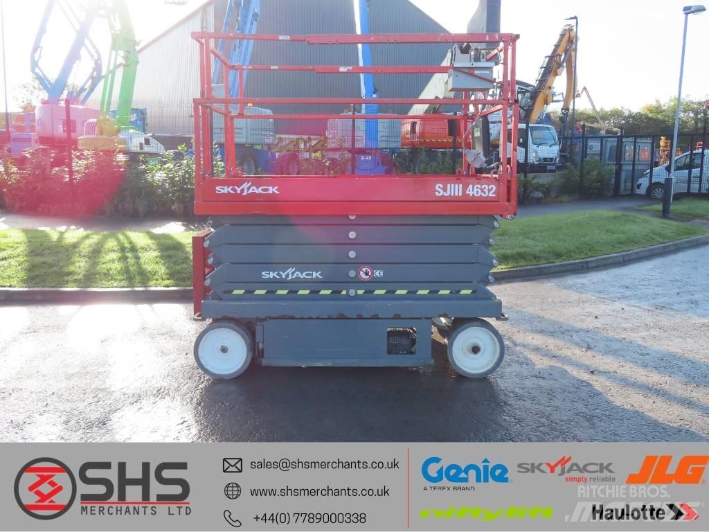 SkyJack SJ III 4632 Scissor Lifts