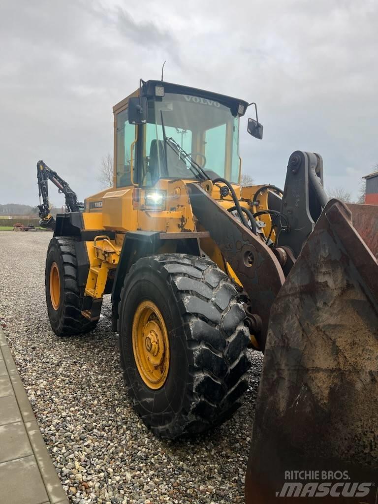 Volvo L 90 Wheel Loaders