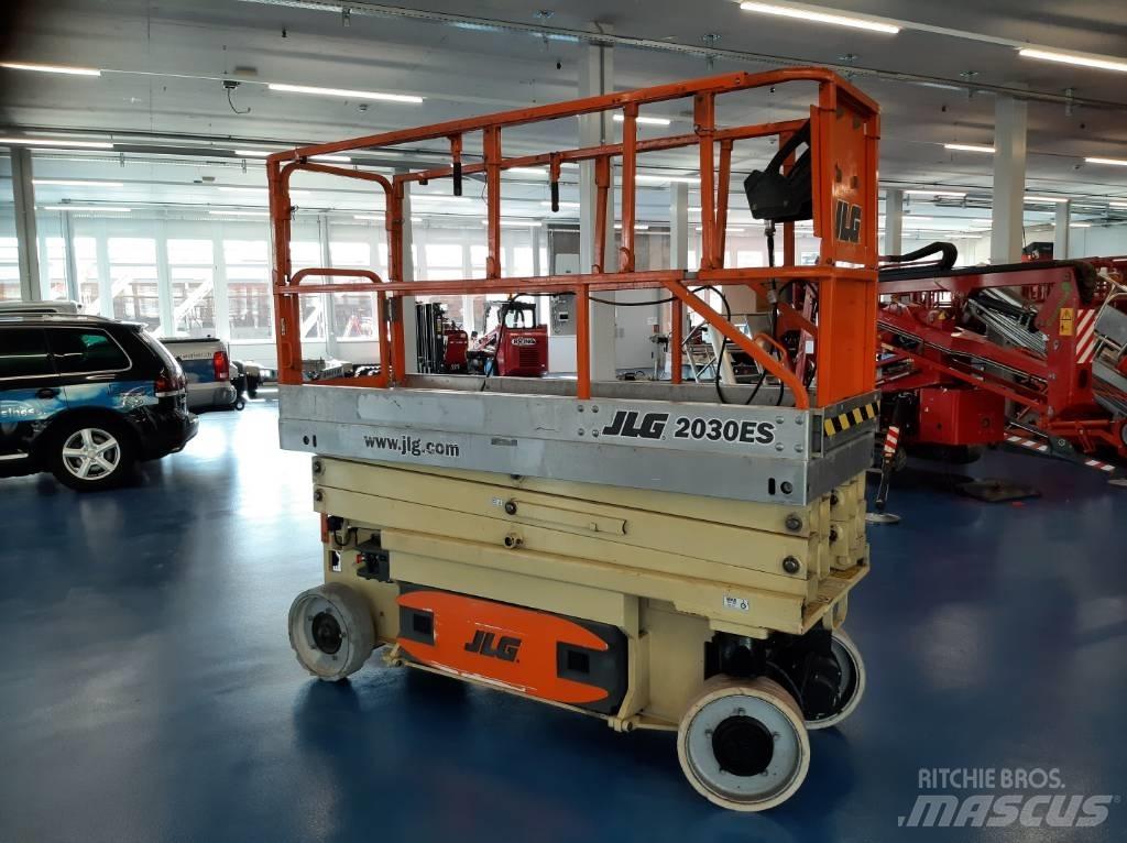 JLG 2030 ES Scissor Lifts