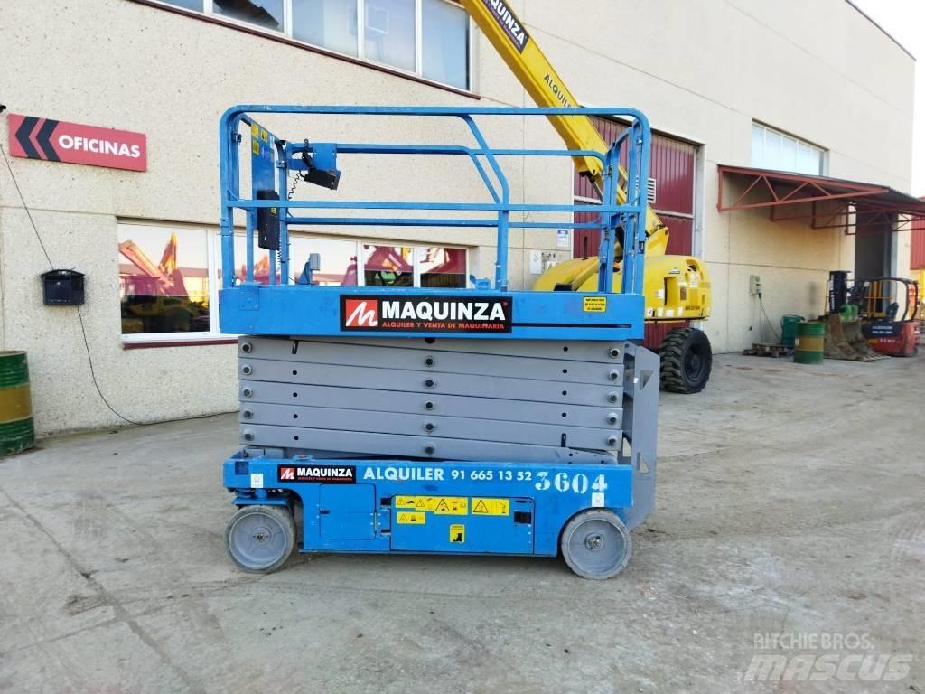Genie GS 4047 Scissor Lifts