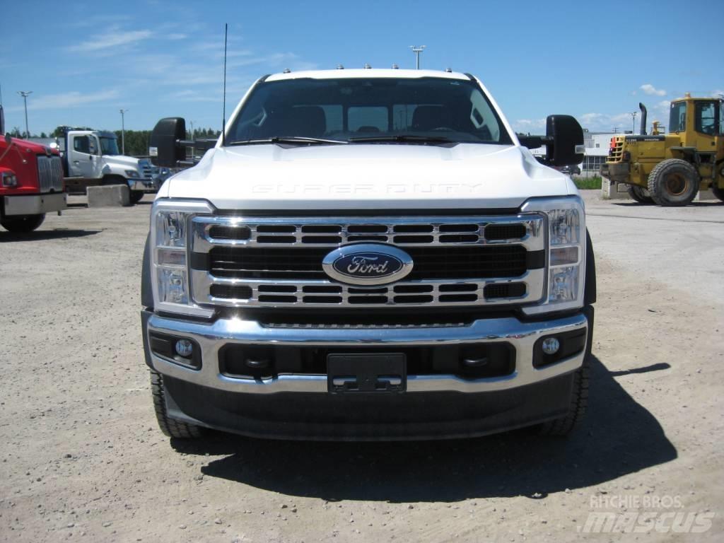 Ford F 550 Conventional Trucks / Tractor Trucks