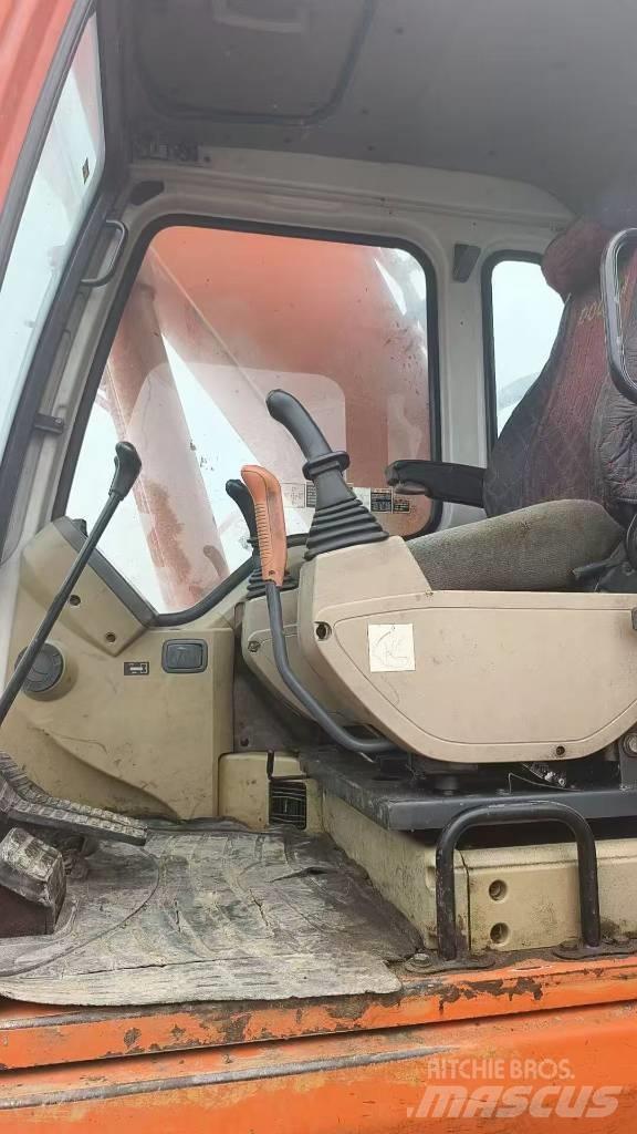 Doosan DH 225 LC-7 Crawler Excavators