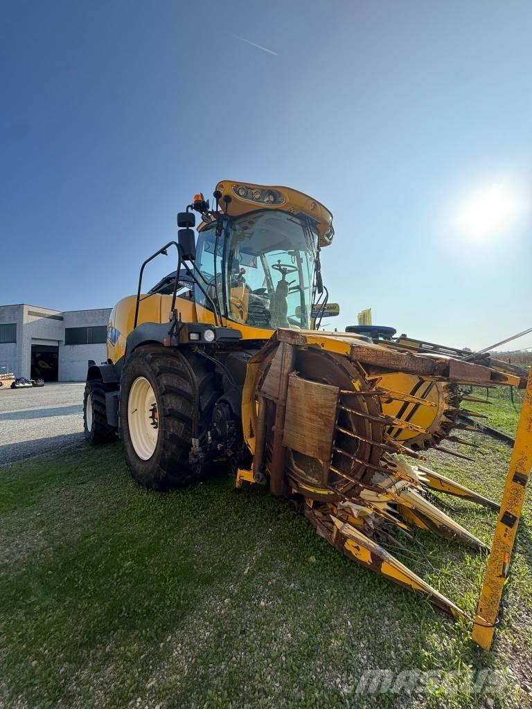 New Holland FR 600 Self-propelled foragers