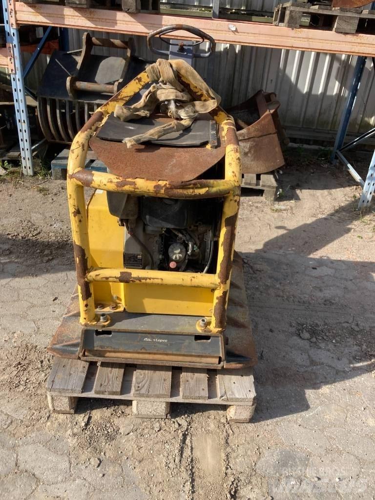 Atlas Copco LG 500 Plate Compactors