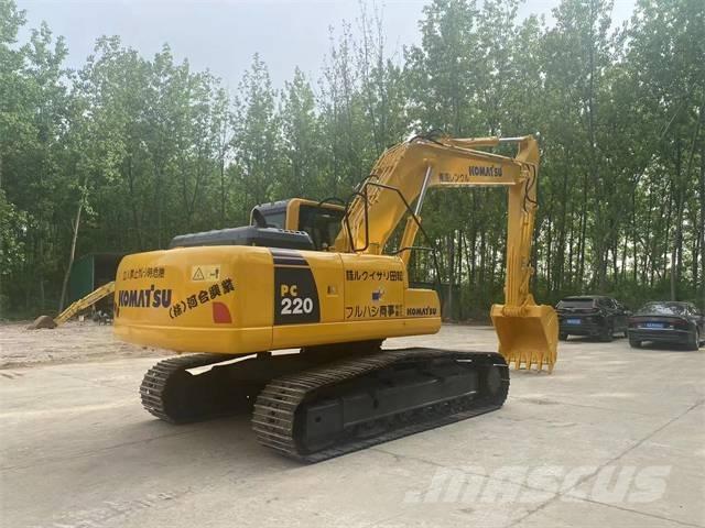 Komatsu PC 220-8 Crawler Excavators