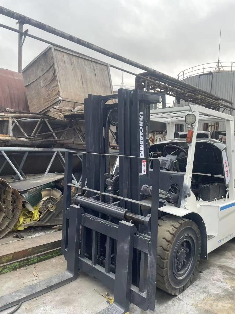 TCM 5 TON Diesel Forklifts