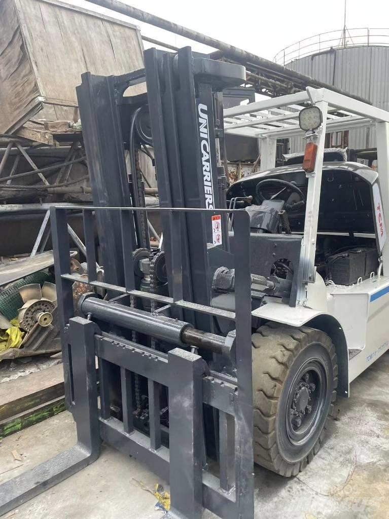 TCM 5 TON Diesel Forklifts