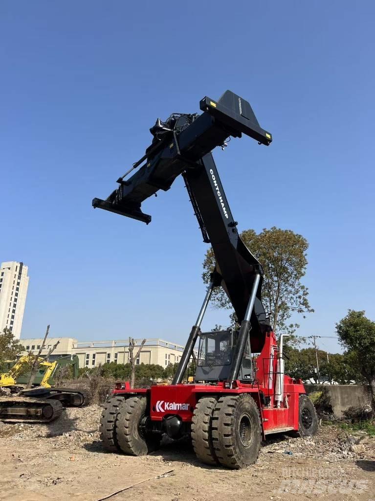 Kalmar DRT 450 Reach Stackers