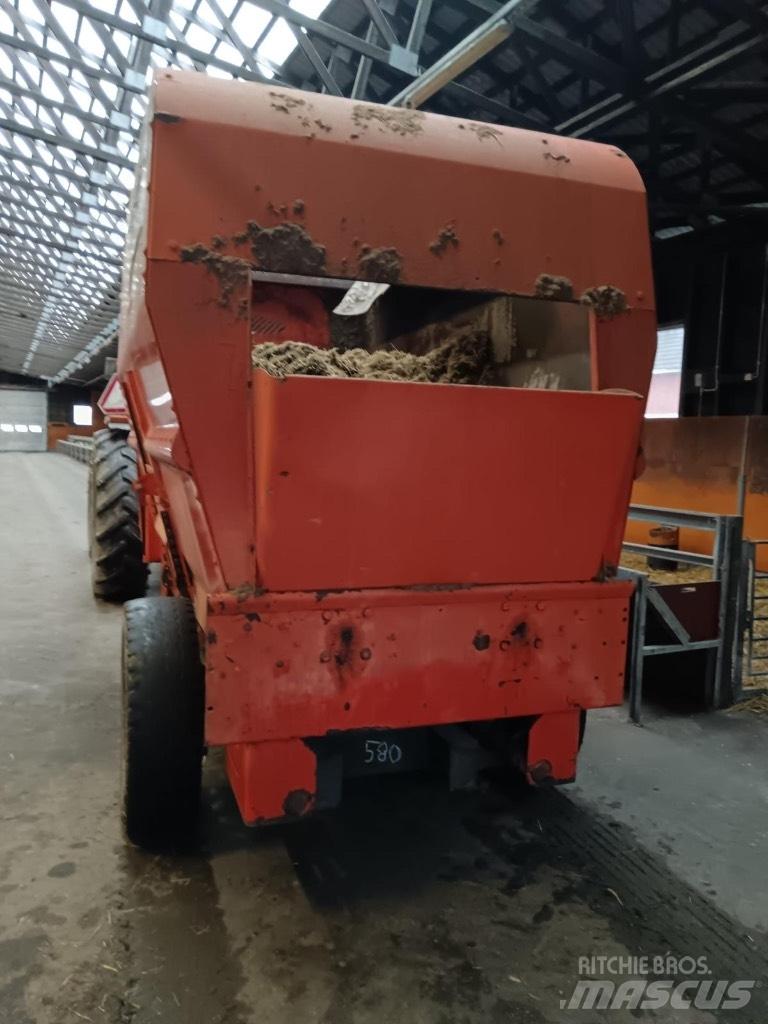 Seko 500/130 Mixer feeders
