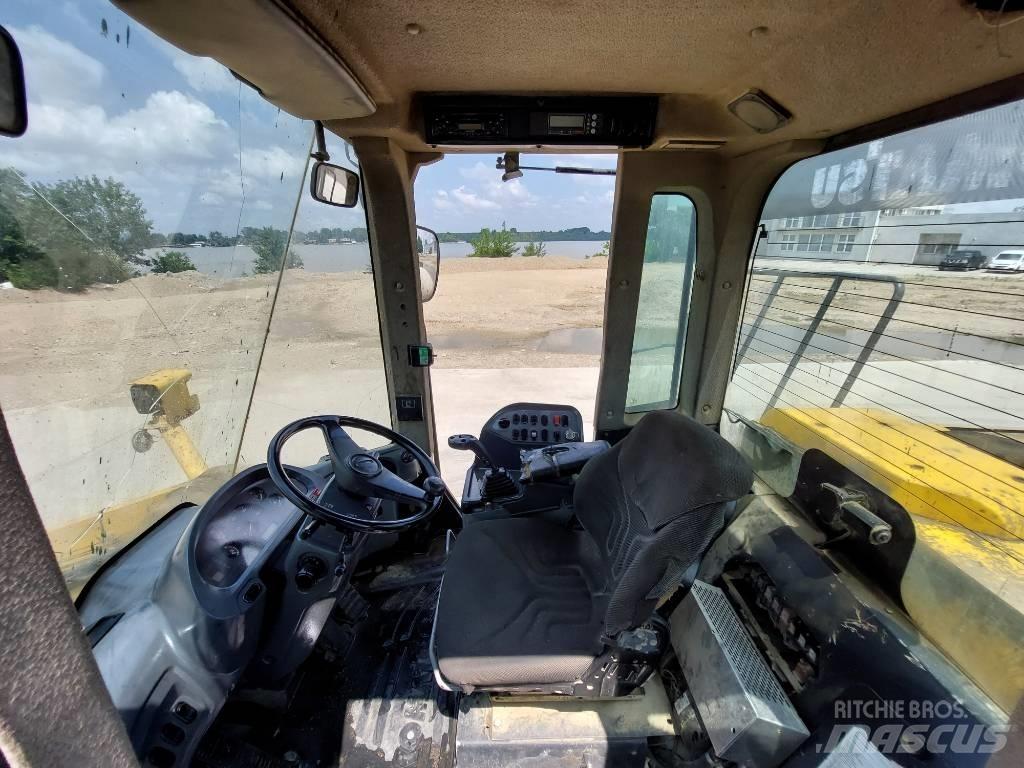 Komatsu WA 430-6E0 Wheel Loaders